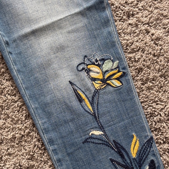 Chico's So Slimming Girlfriend Slim Leg Ankle Jeans - Picture 3 of 12